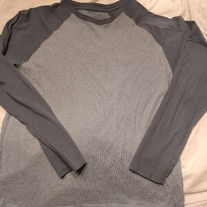 Banana Republic baseball henley shirt size large two tone blue